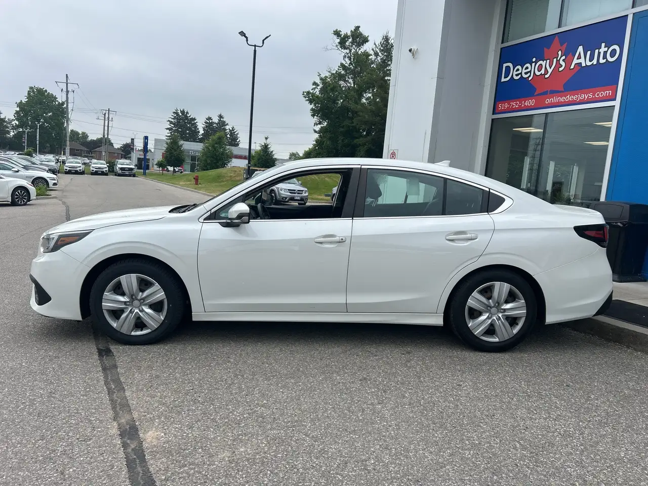 Subaru Legacy photo Subaru Legacy