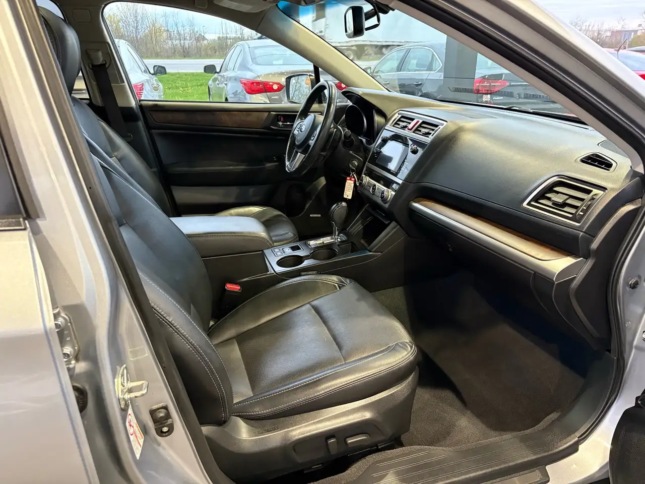 Subaru OUTBACK fotografie Subaru OUTBACK