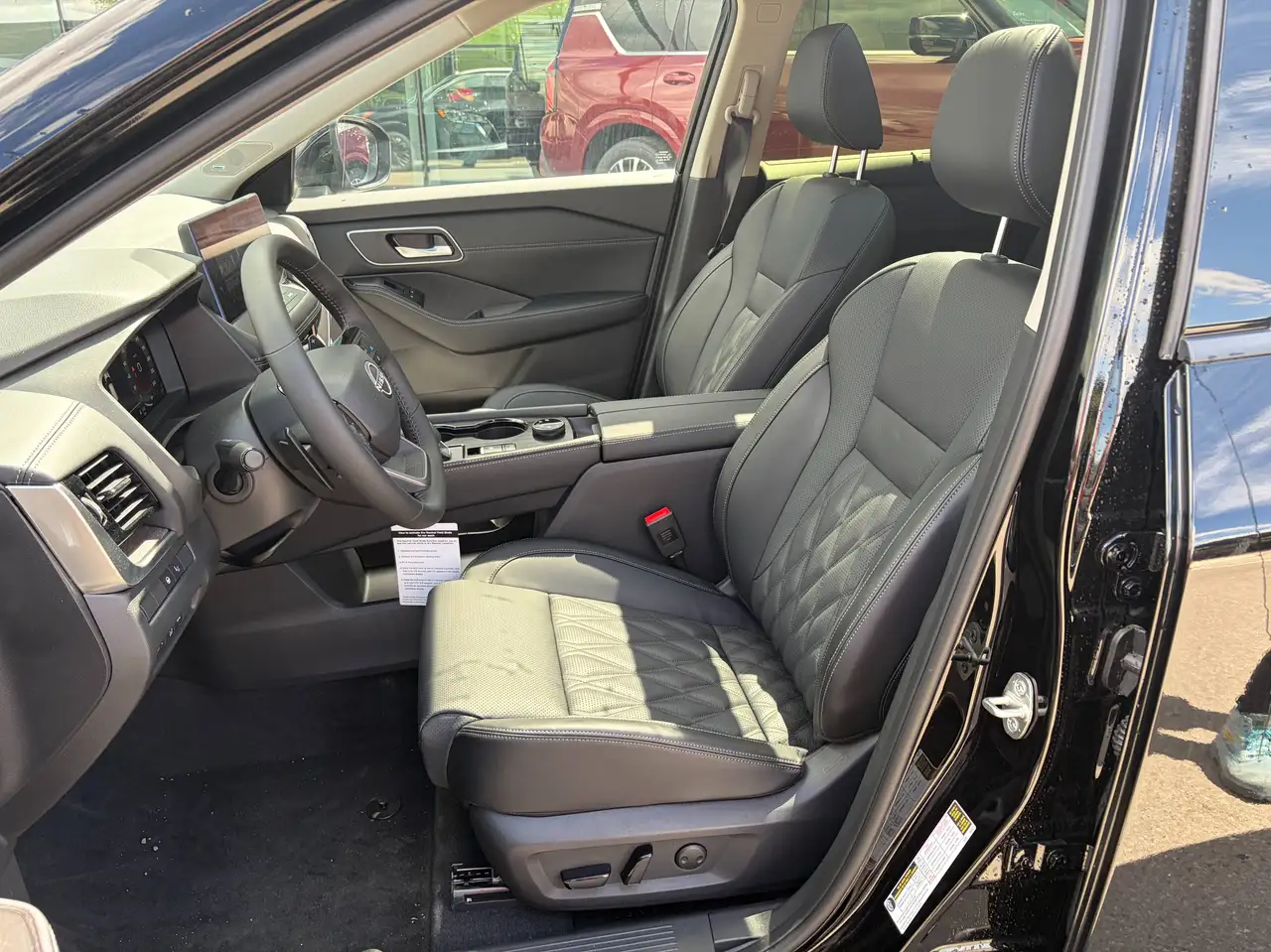 Nissan Rogue photo Nissan Rogue