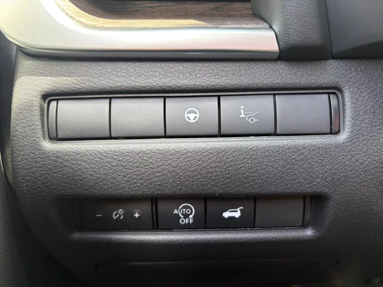 Nissan Rogue photo Nissan Rogue