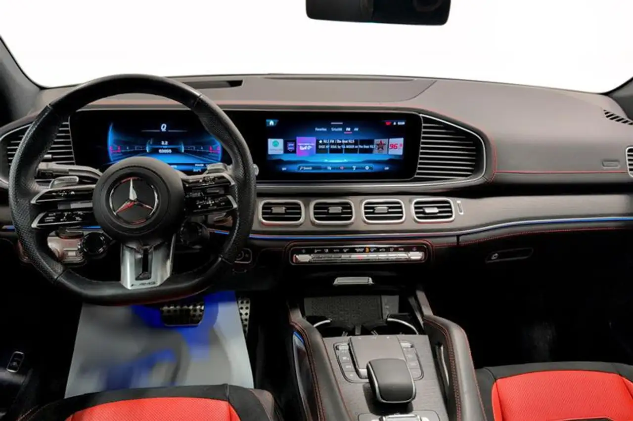 Mercedes-Benz GLE снимка Mercedes-Benz GLE