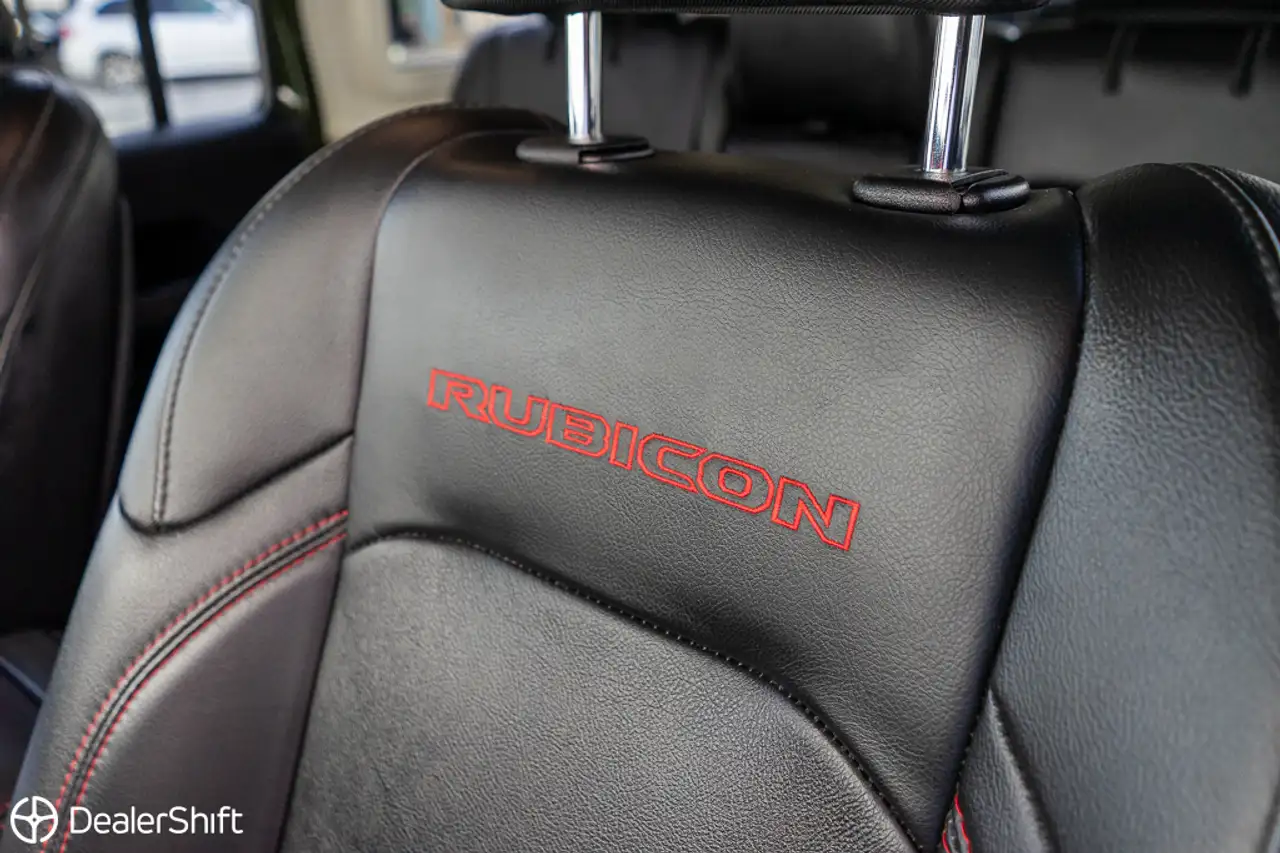 Jeep Wrangler снимка Jeep Wrangler