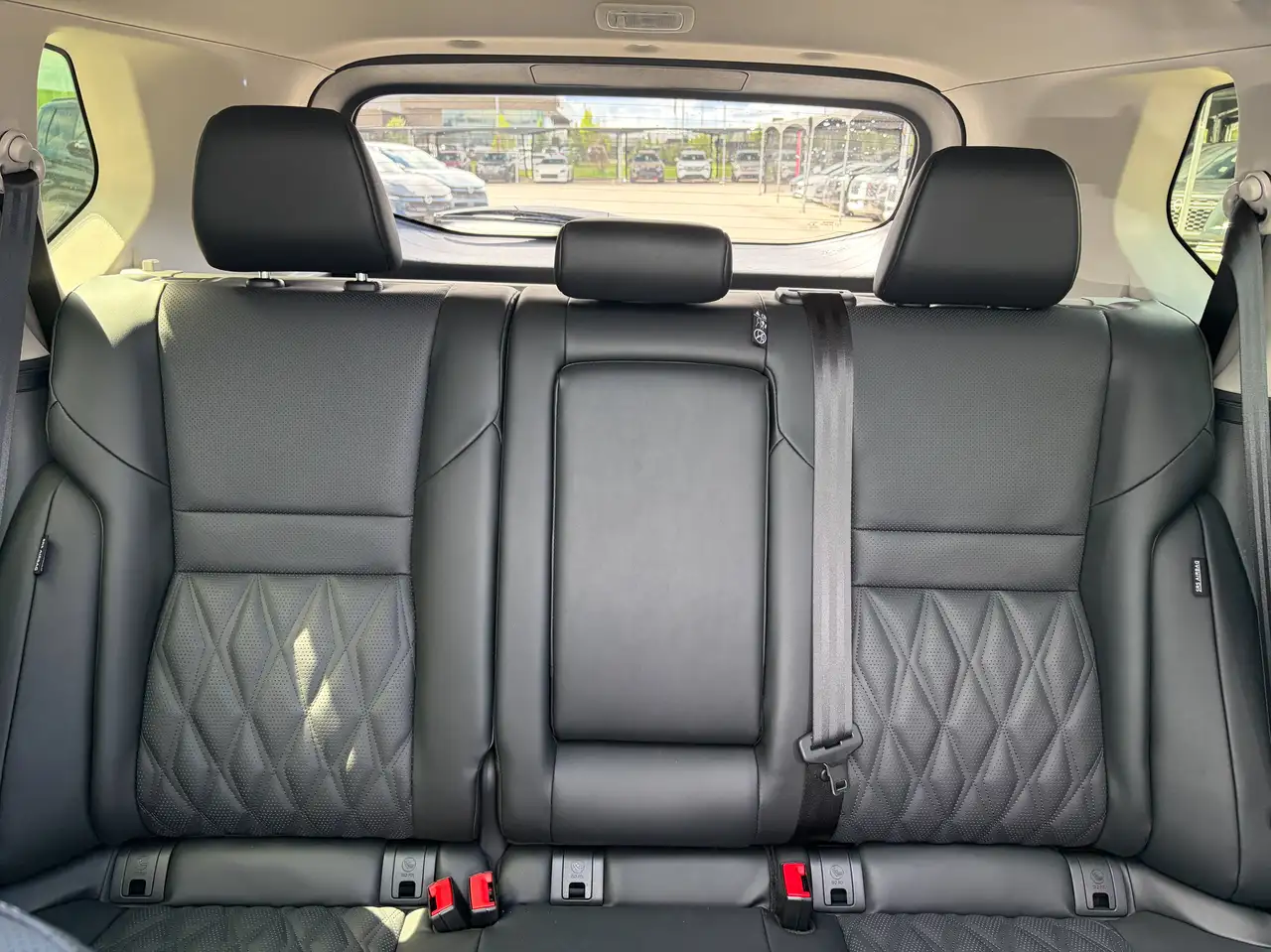 Nissan Rogue photo Nissan Rogue
