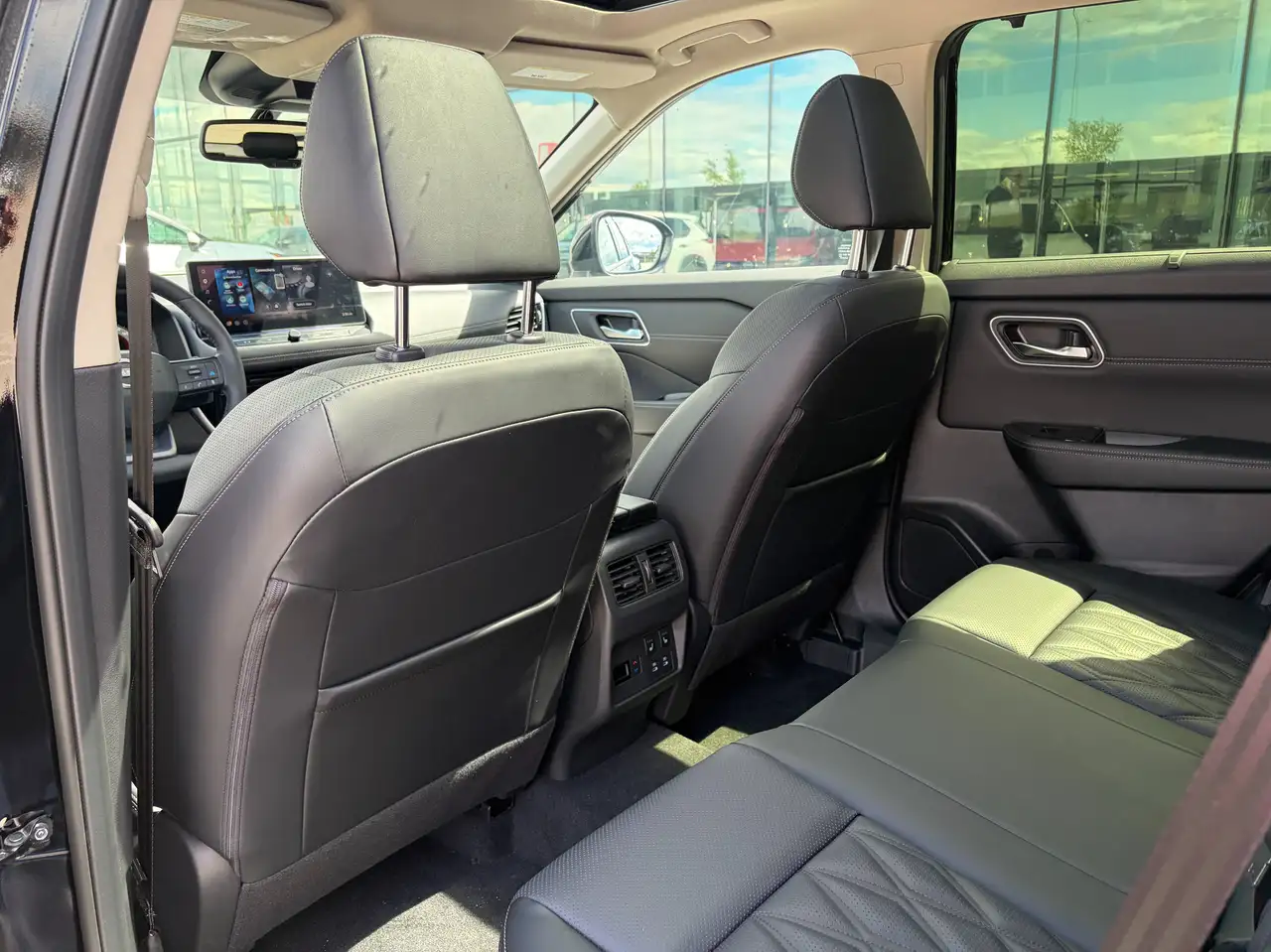 Nissan Rogue photo Nissan Rogue