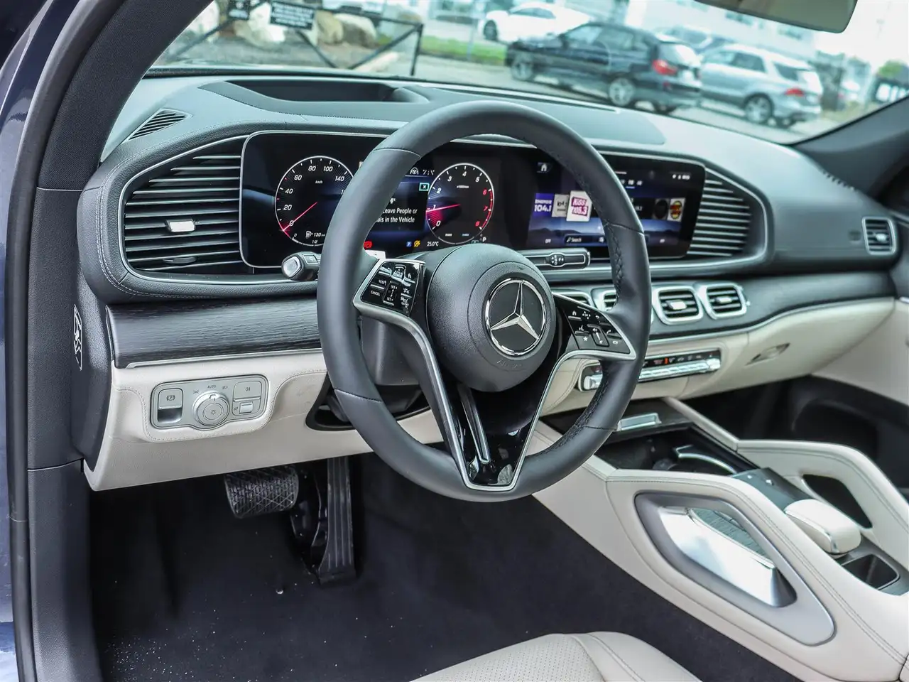 Mercedes-Benz GLE photo Mercedes-Benz GLE