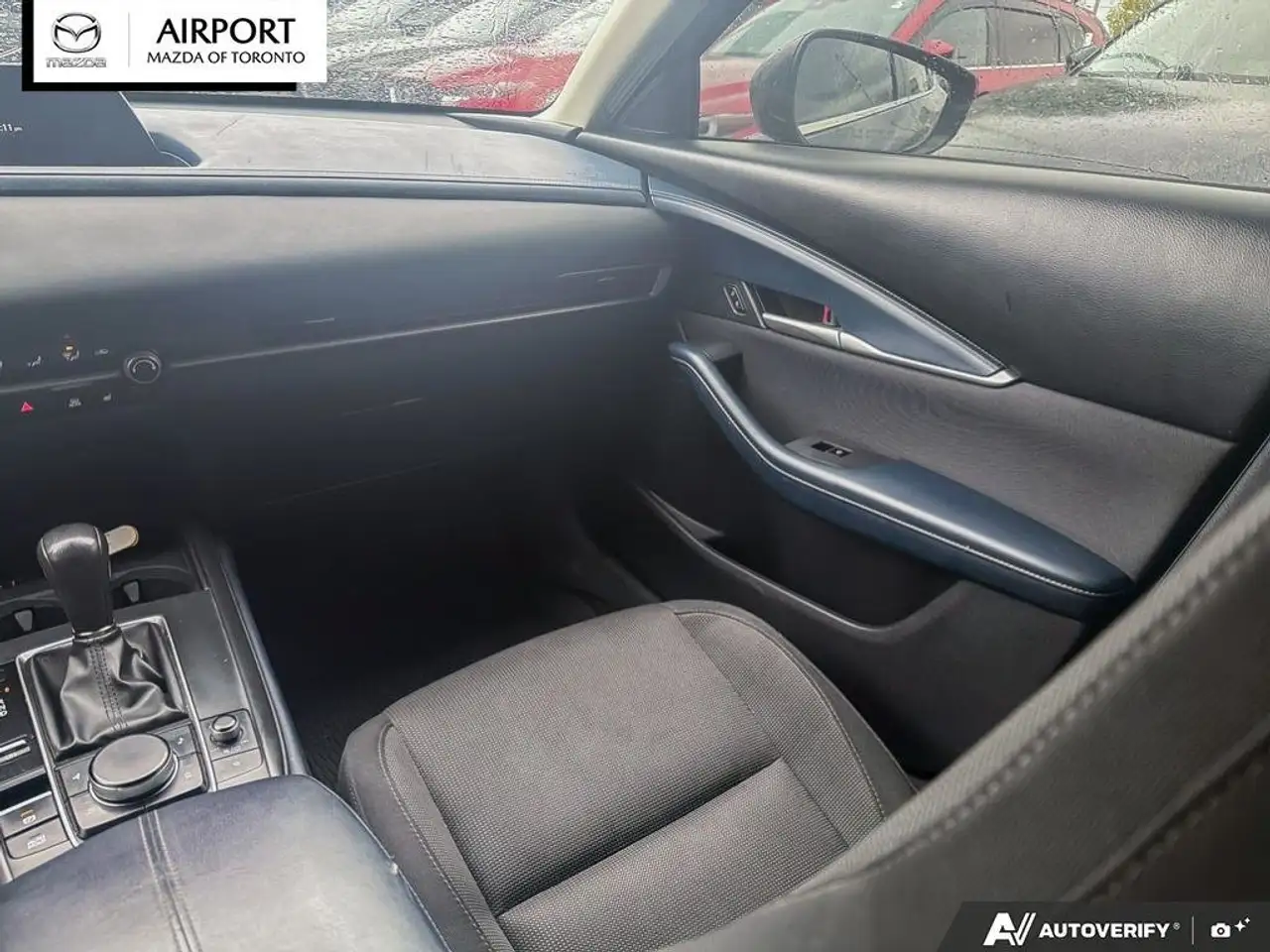 Mazda CX-30 снимка Mazda CX-30