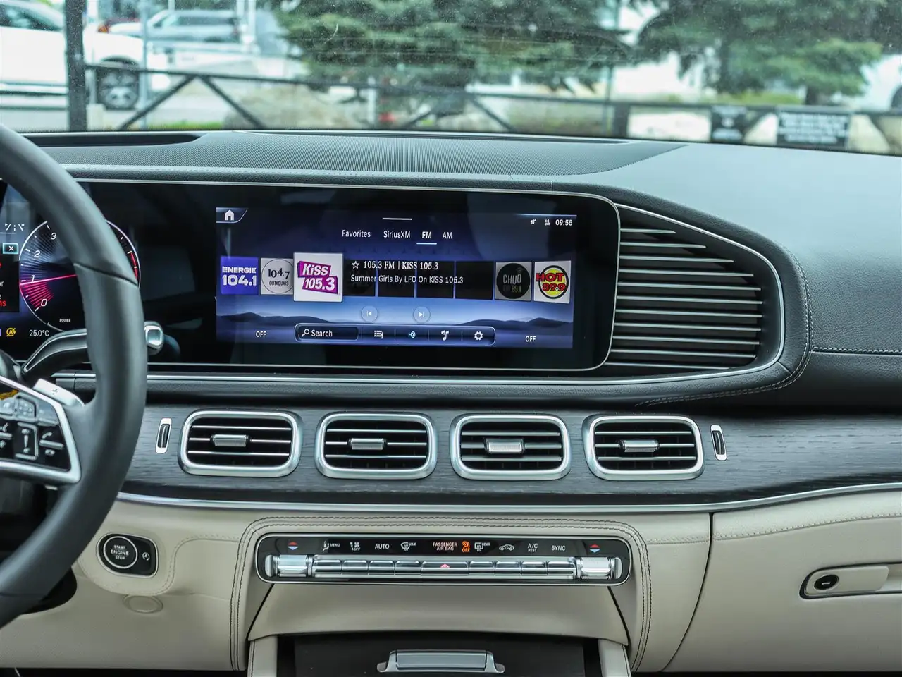 Mercedes-Benz GLE photo Mercedes-Benz GLE