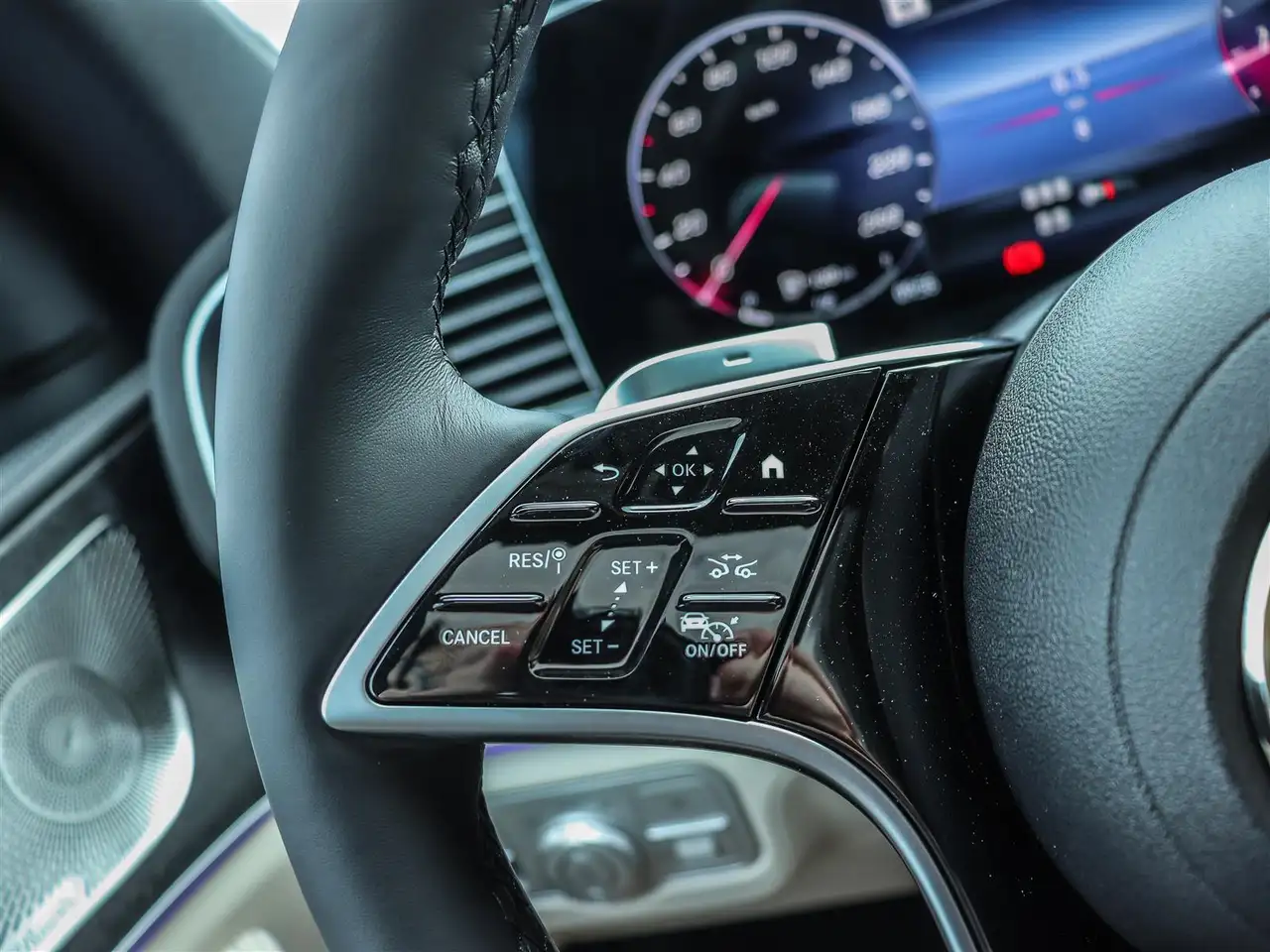 Mercedes-Benz GLE photo Mercedes-Benz GLE