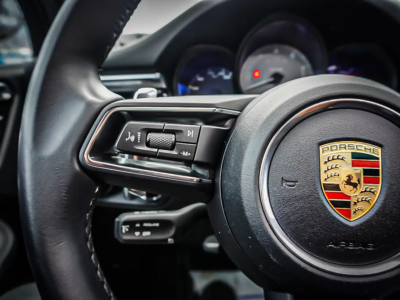 Porsche Macan снимка Porsche Macan