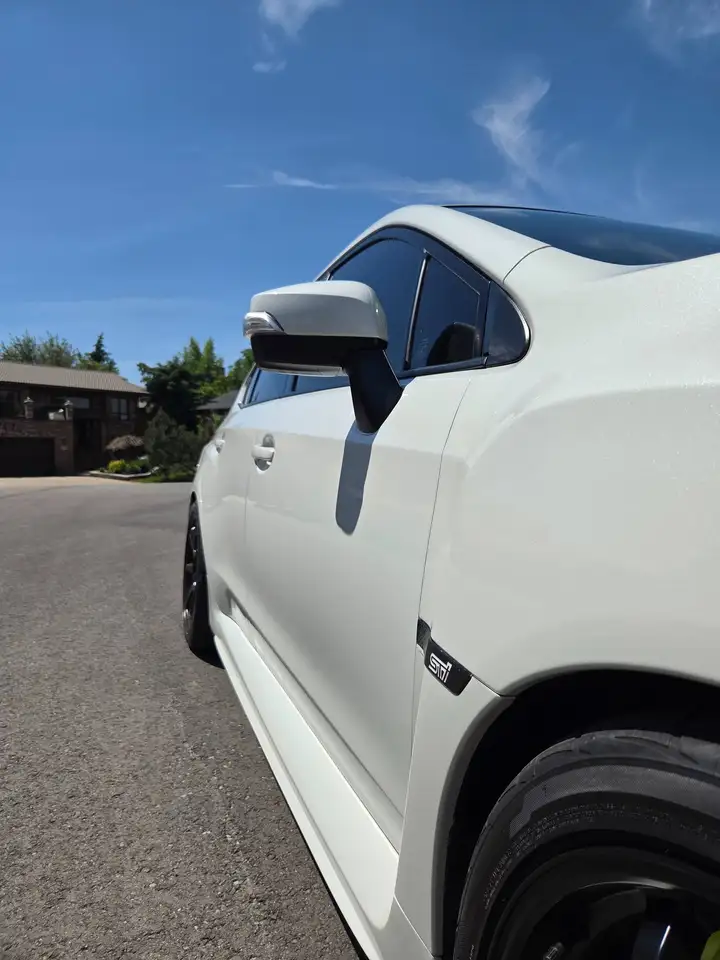 Subaru WRX снимка Subaru WRX