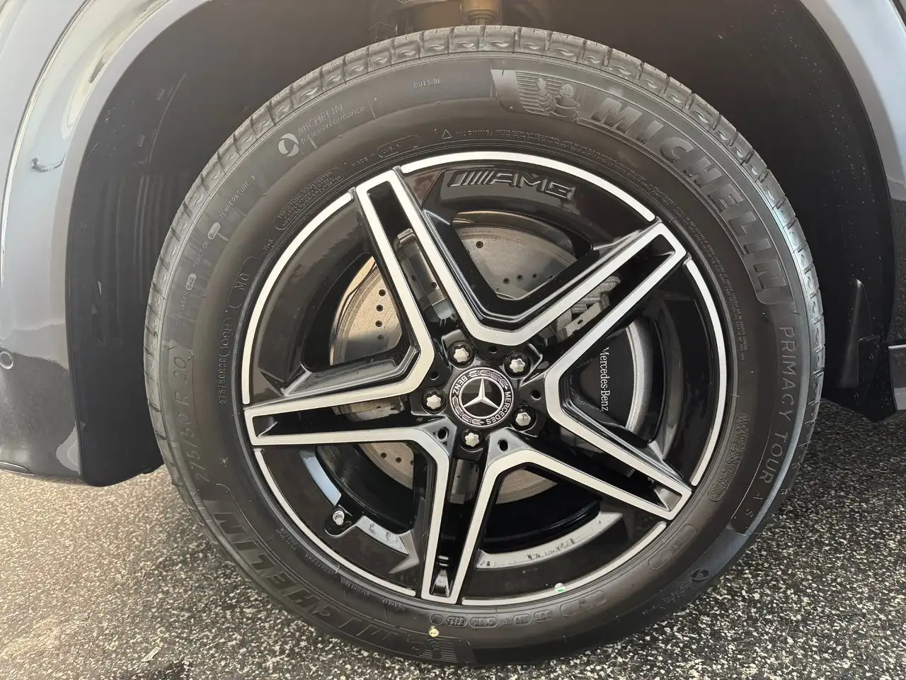 Mercedes-Benz GLE снимка Mercedes-Benz GLE