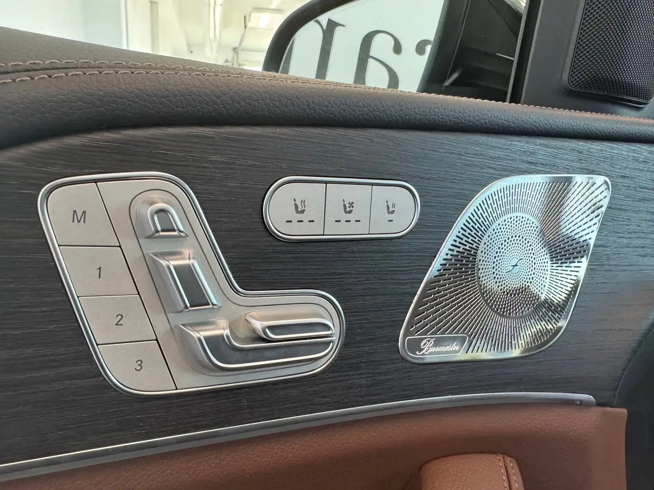 Mercedes-Benz GLE снимка Mercedes-Benz GLE