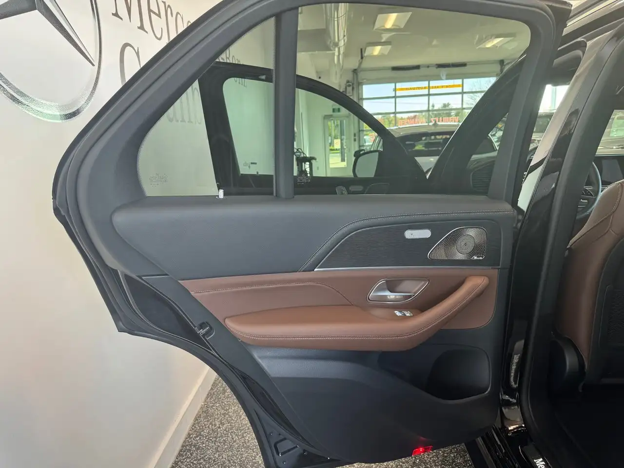 Mercedes-Benz GLE снимка Mercedes-Benz GLE