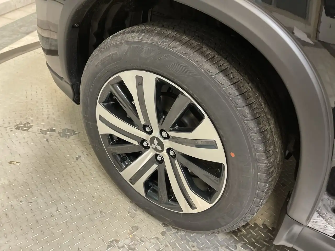 Mitsubishi RVR снимка Mitsubishi RVR