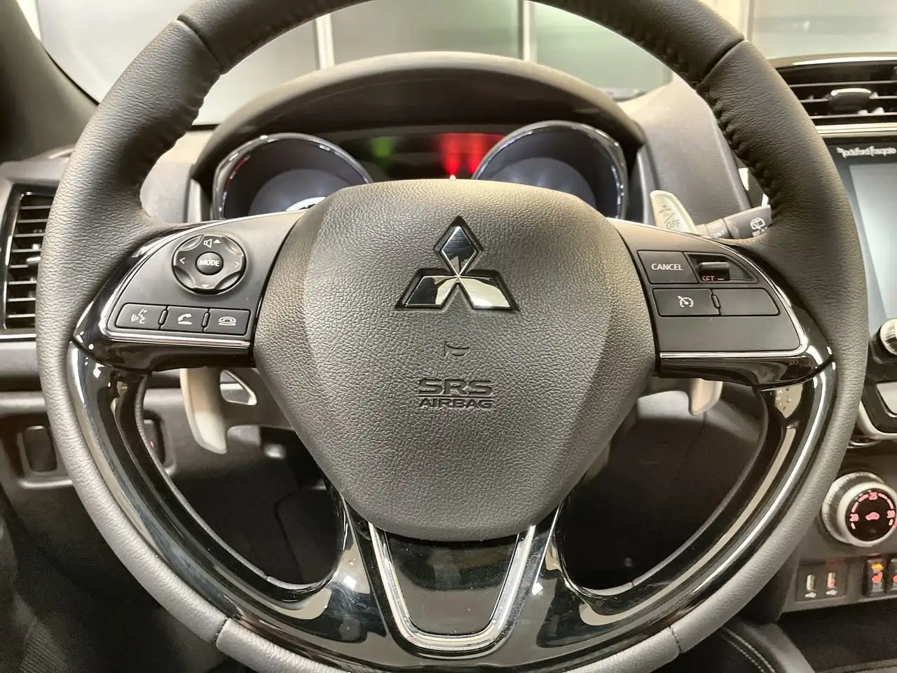 Mitsubishi RVR снимка Mitsubishi RVR