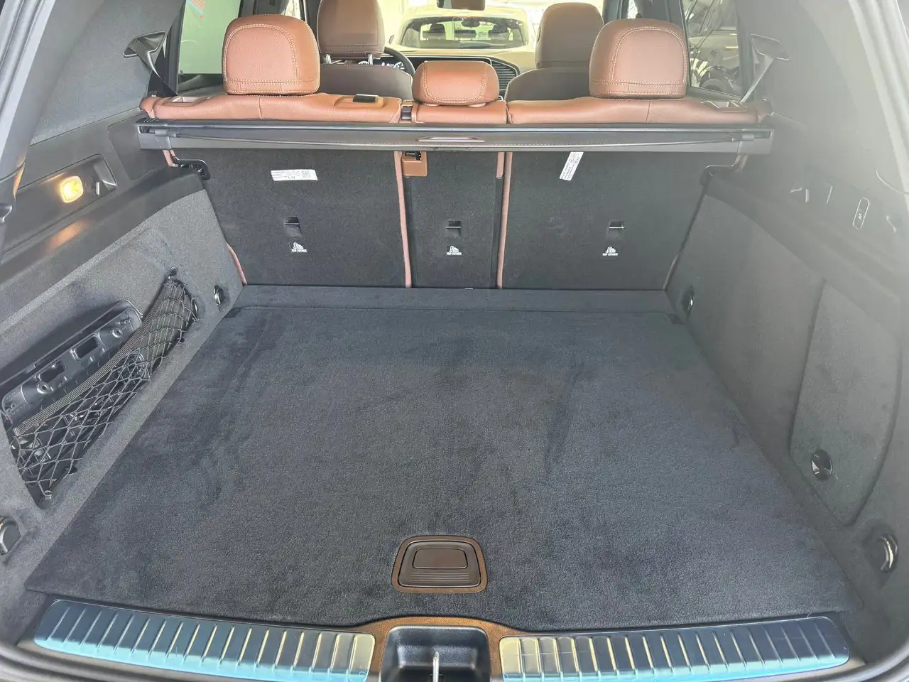 Mercedes-Benz GLE снимка Mercedes-Benz GLE