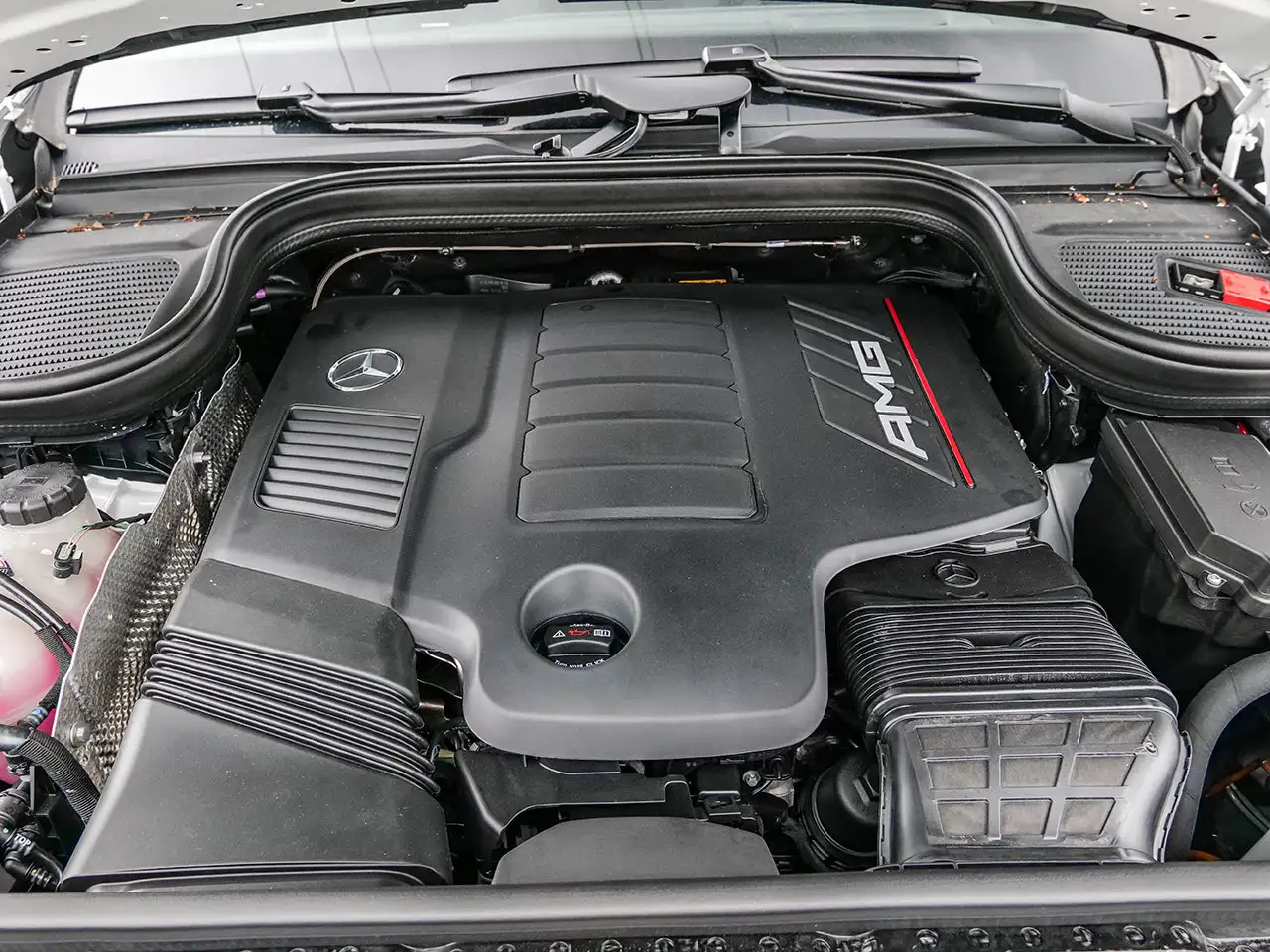 Mercedes-Benz GLE снимка Mercedes-Benz GLE