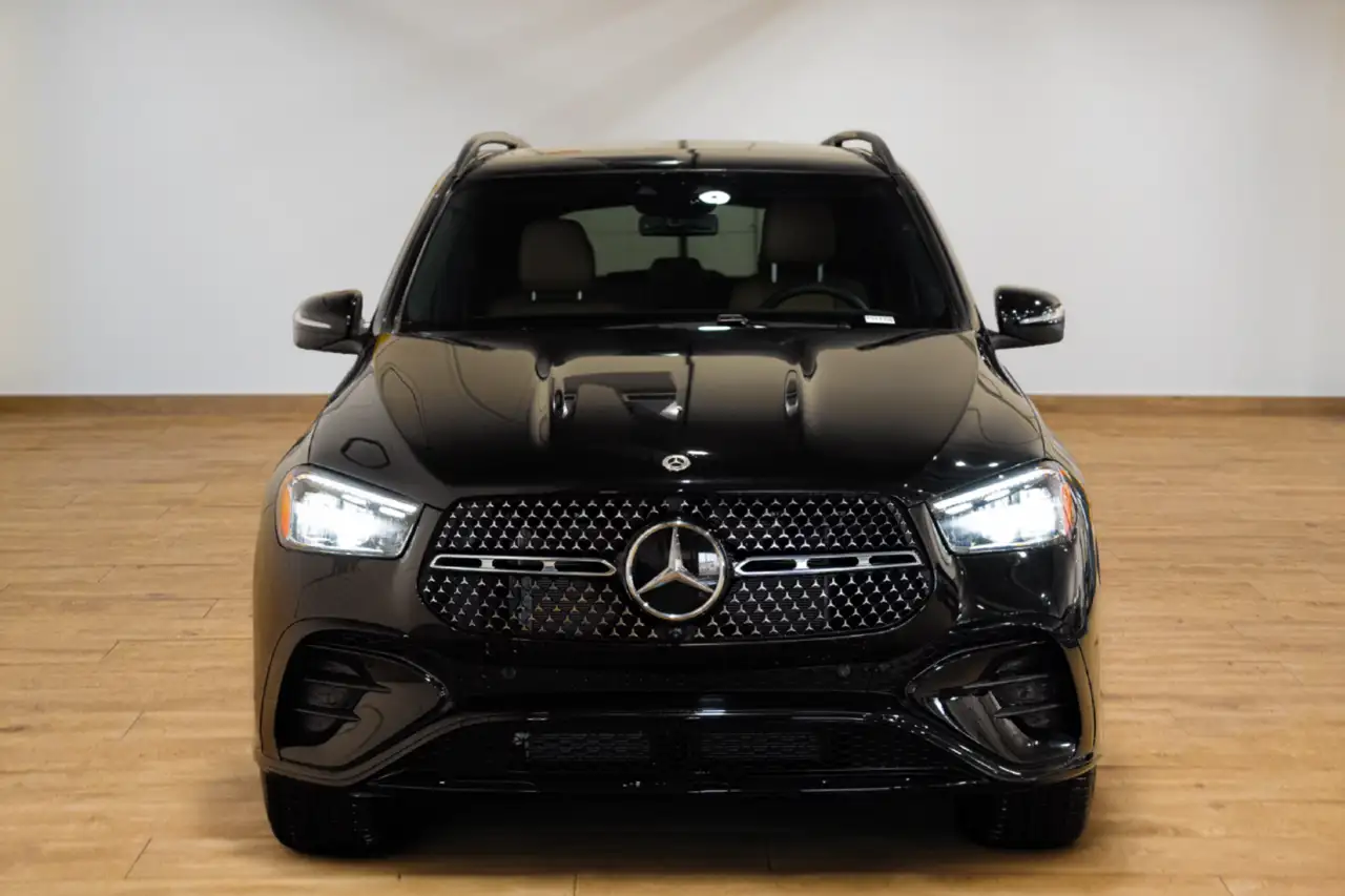 Mercedes-Benz GLE снимка Mercedes-Benz GLE