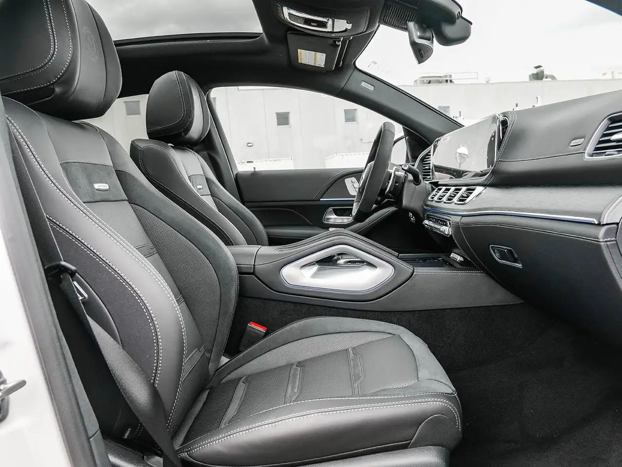 Mercedes-Benz GLE снимка Mercedes-Benz GLE