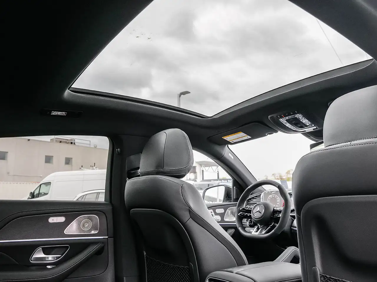 Mercedes-Benz GLE снимка Mercedes-Benz GLE