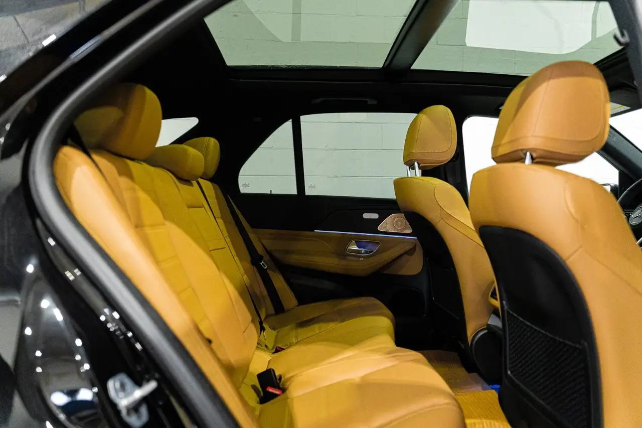 Mercedes-Benz GLE снимка Mercedes-Benz GLE