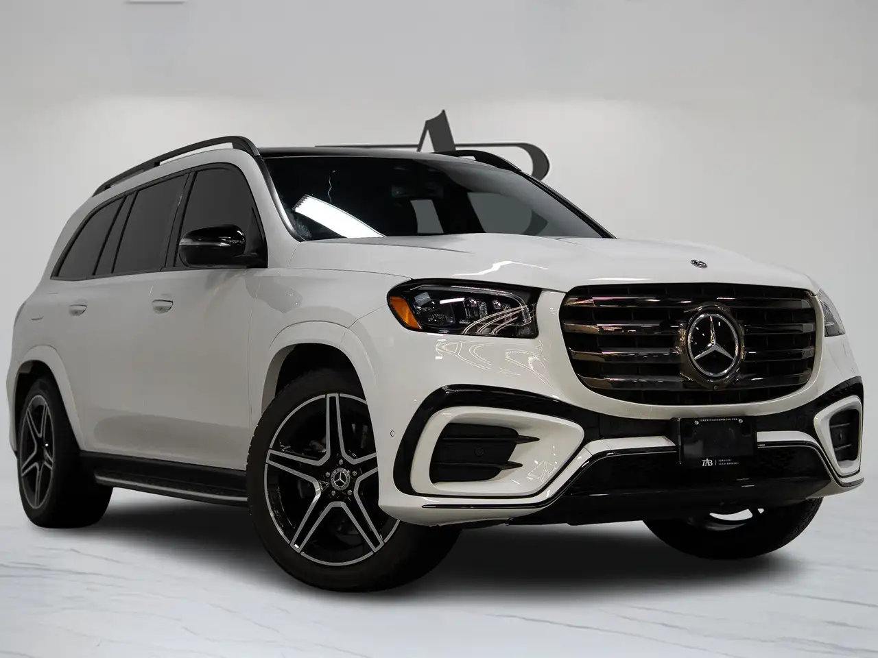 Mercedes-Benz GLS снимка Mercedes-Benz GLS