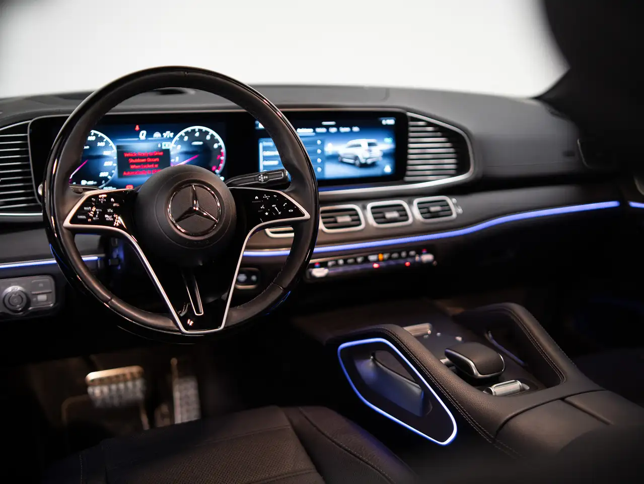 Mercedes-Benz GLS снимка Mercedes-Benz GLS