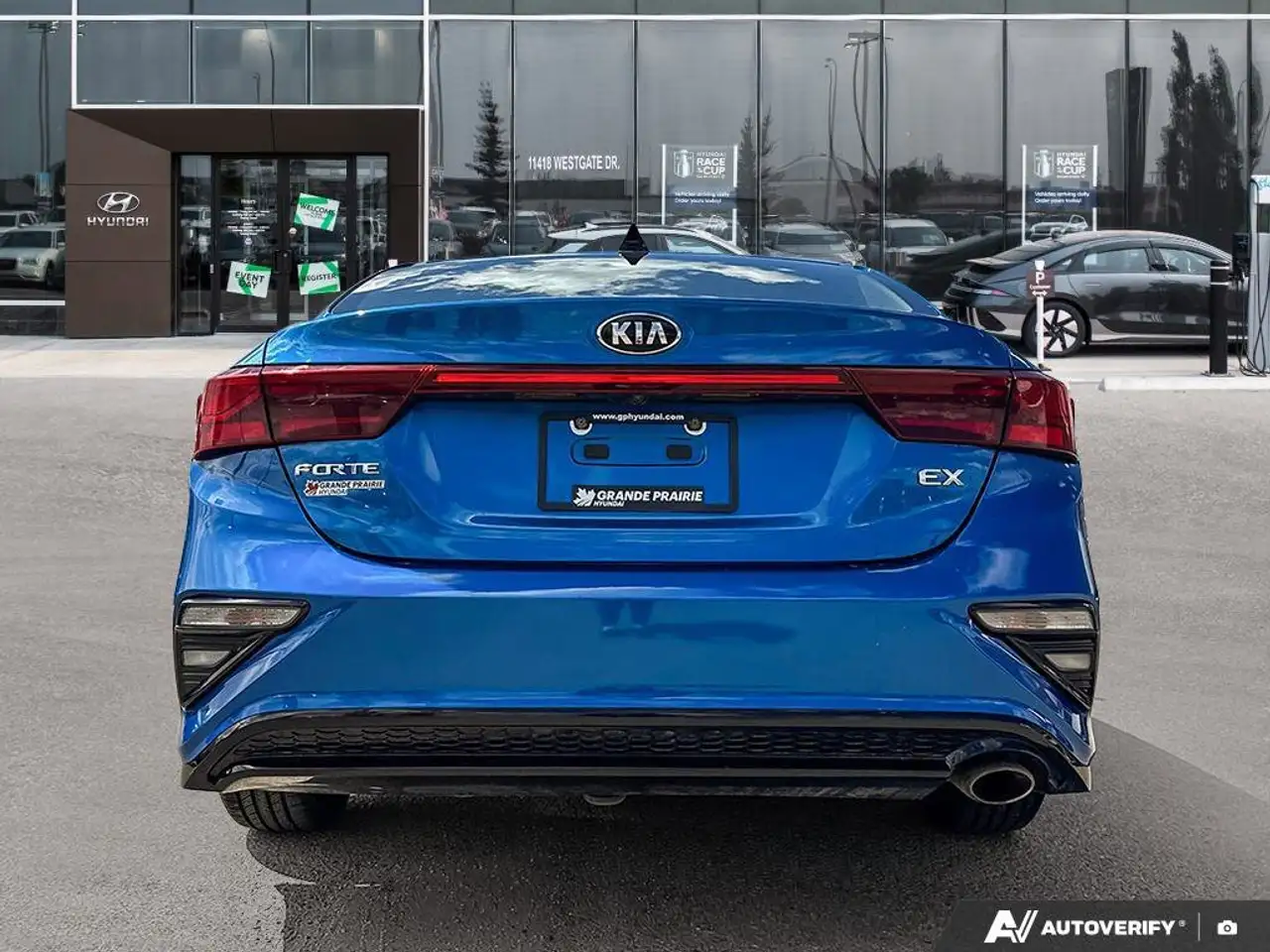 Kia Forte снимка Kia Forte