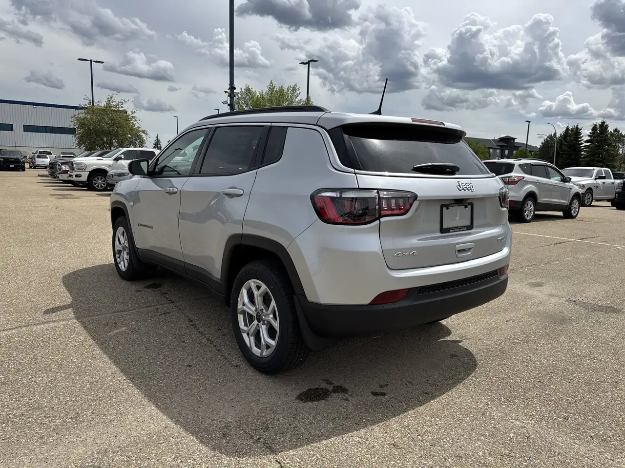 Jeep Compass photo Jeep Compass