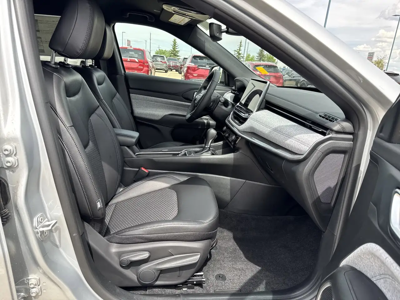 Jeep Compass photo Jeep Compass