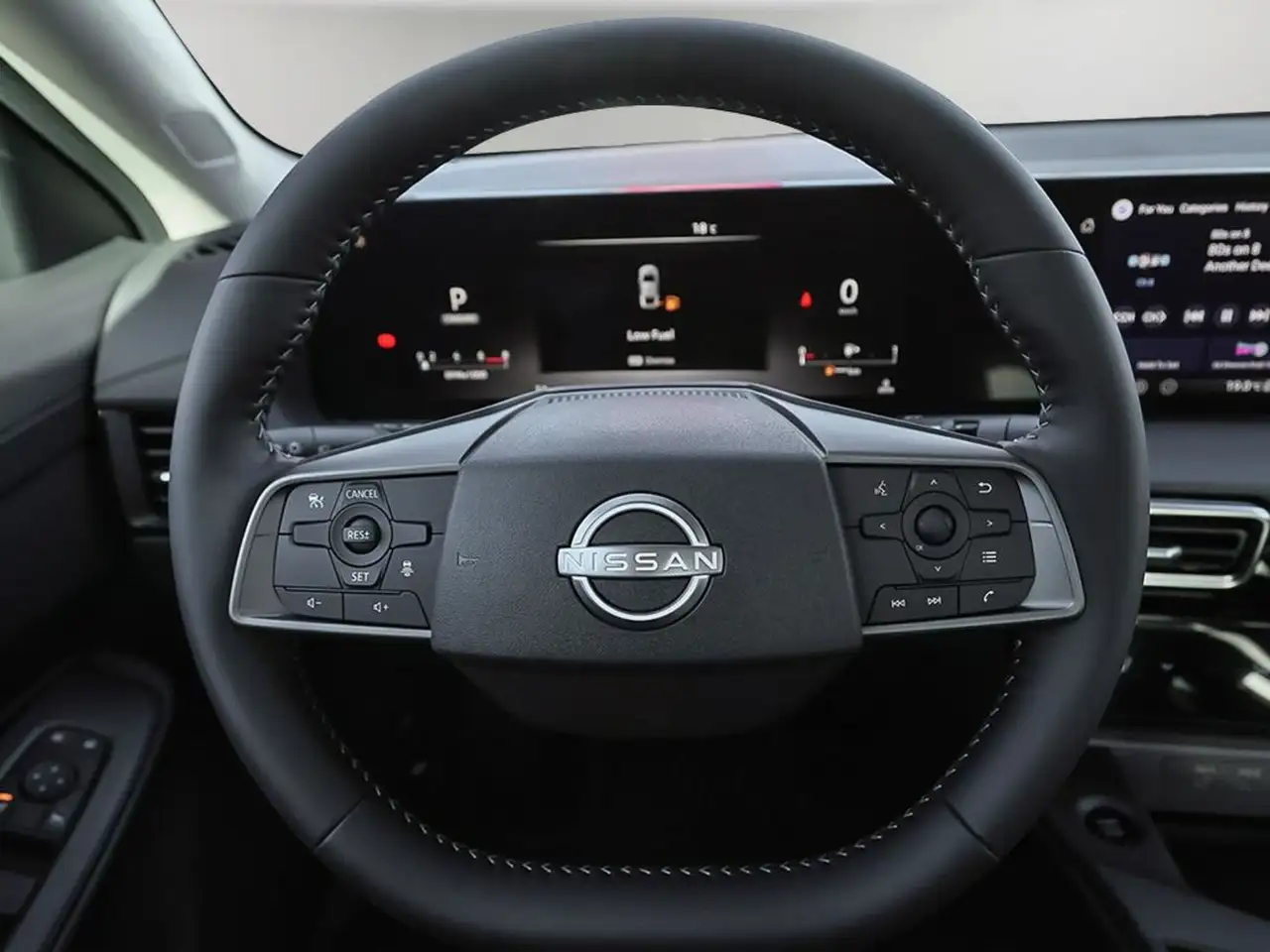 Nissan Sentra снимка Nissan Sentra