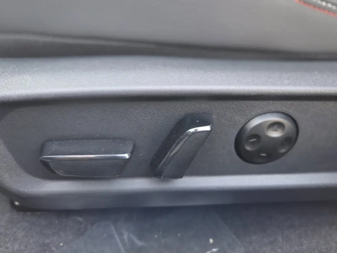Nissan Sentra снимка Nissan Sentra