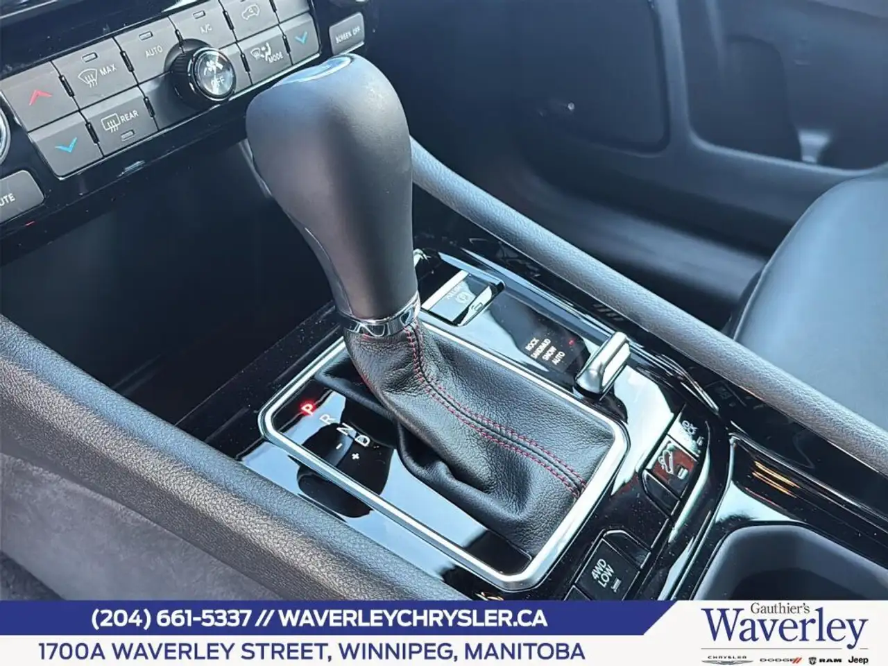 Jeep Compass photo Jeep Compass