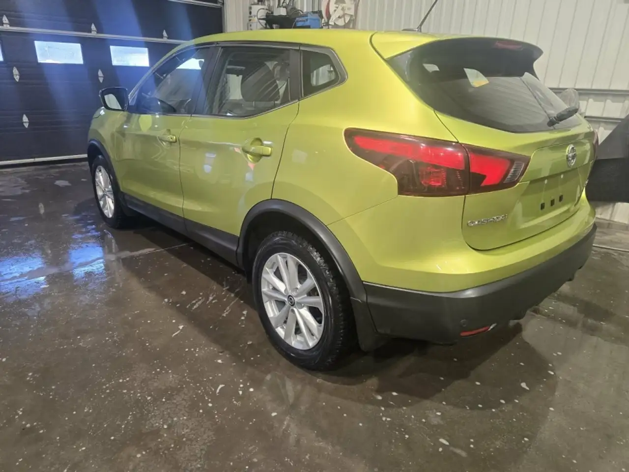 Nissan Qashqai снимка Nissan Qashqai