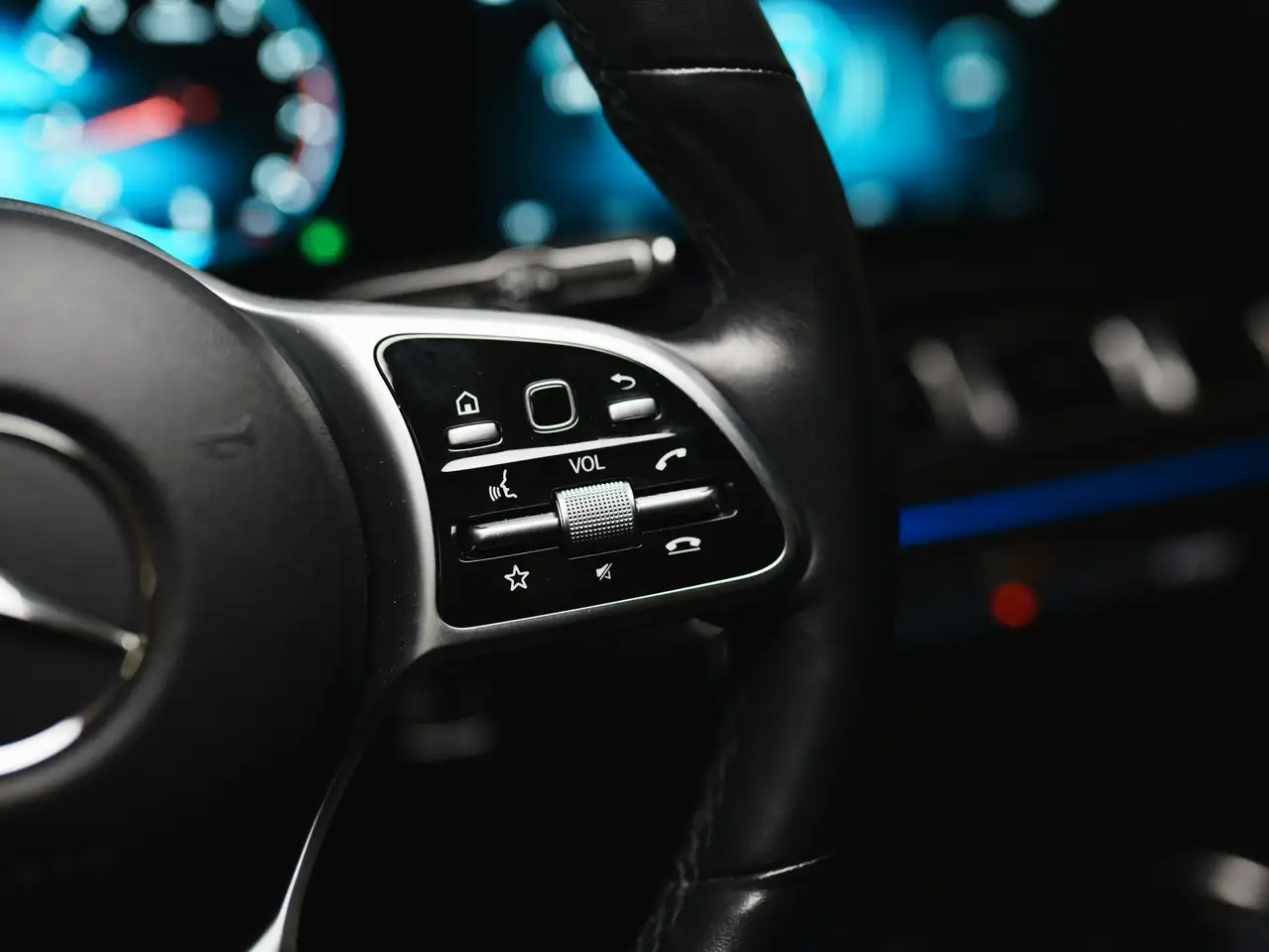 Mercedes-Benz GLE снимка Mercedes-Benz GLE