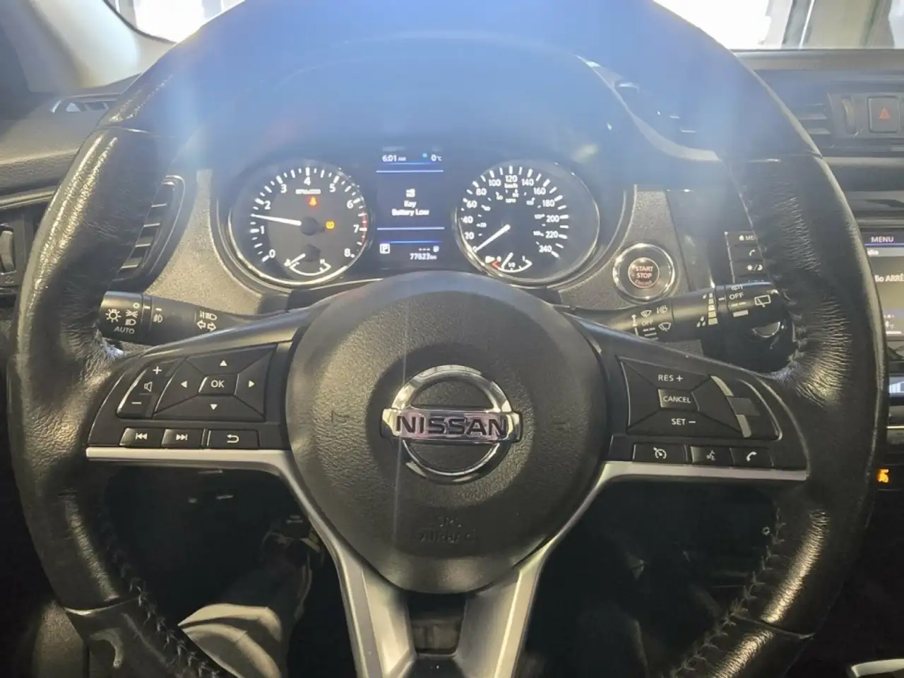 Nissan Qashqai снимка Nissan Qashqai