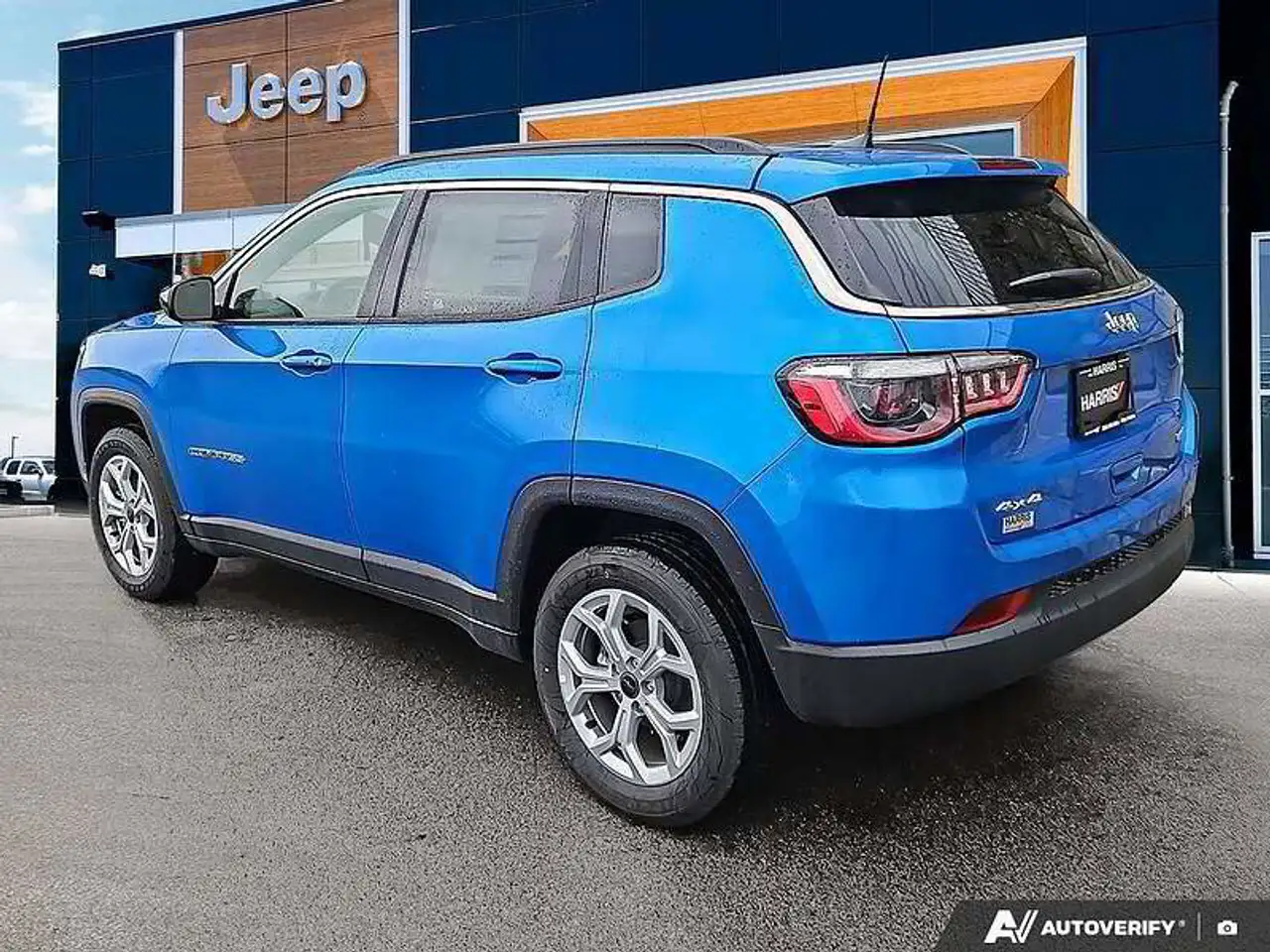 Jeep Compass photo Jeep Compass