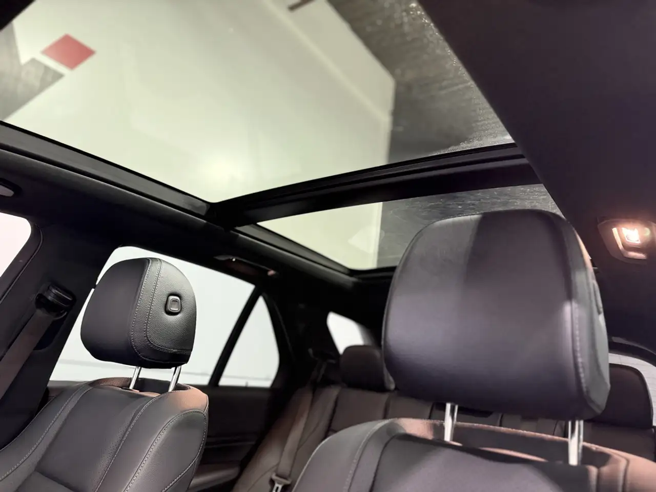 Mercedes-Benz GLE photo Mercedes-Benz GLE