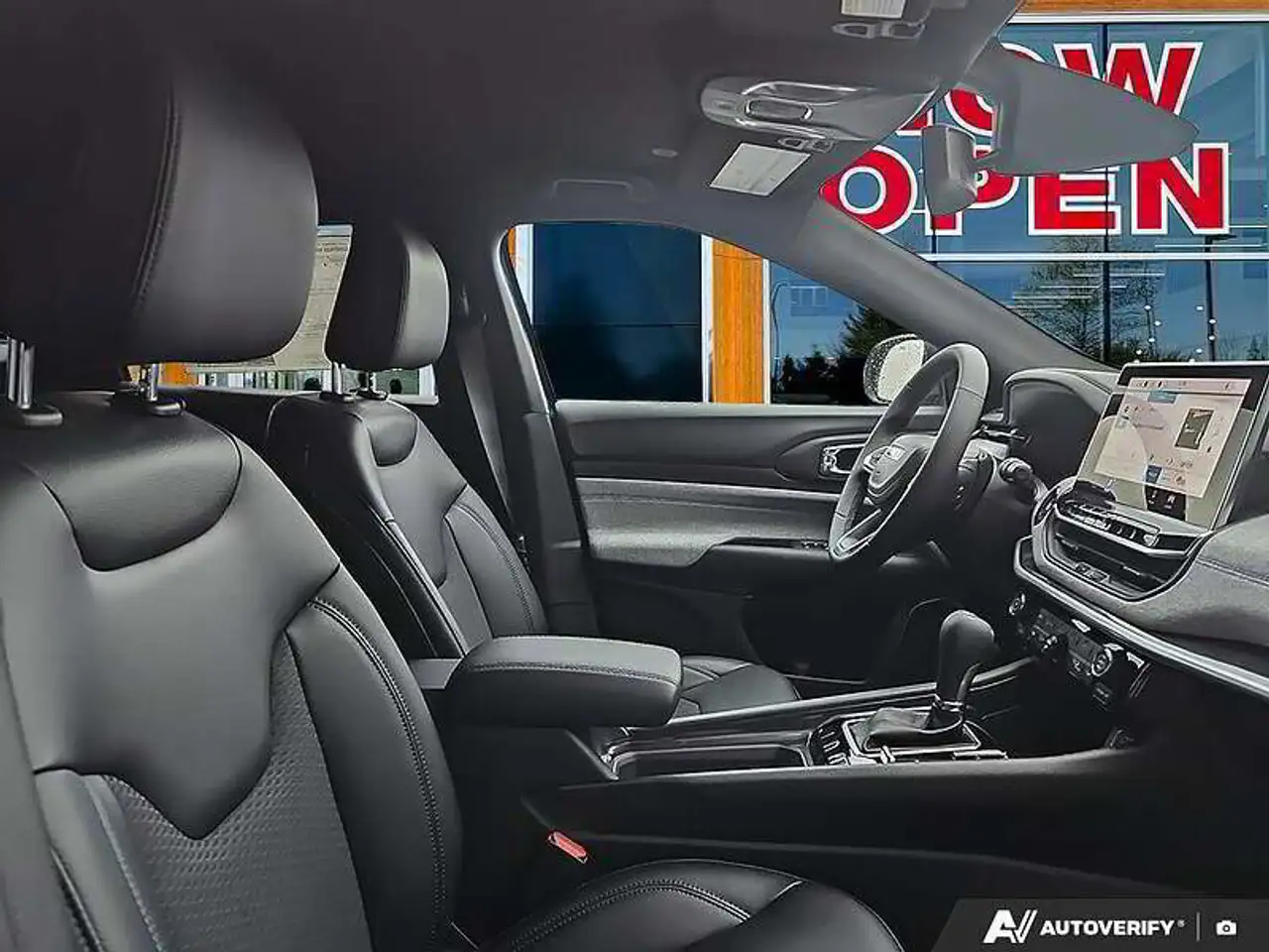 Jeep Compass photo Jeep Compass