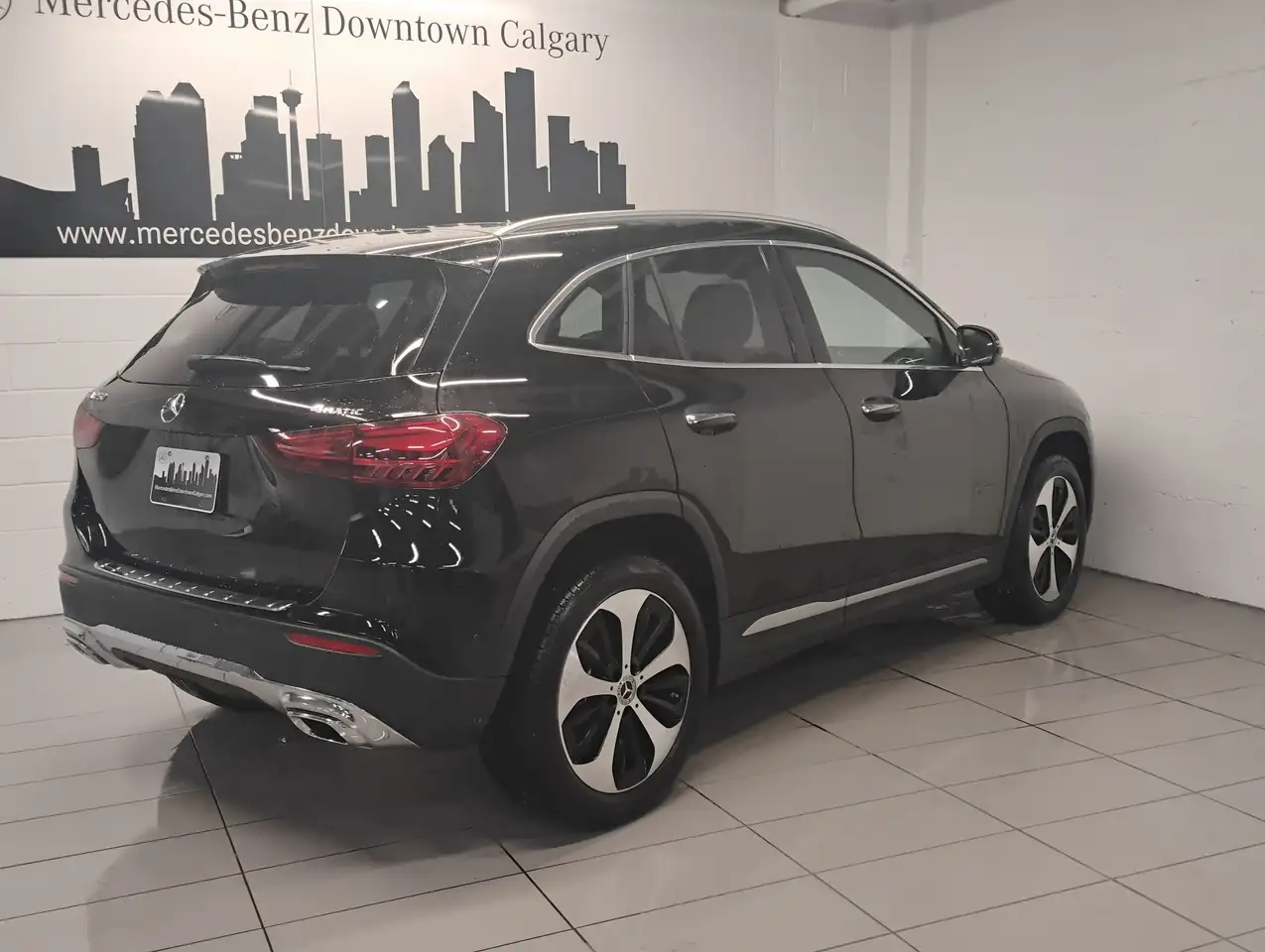 Mercedes-Benz GLA снимка Mercedes-Benz GLA