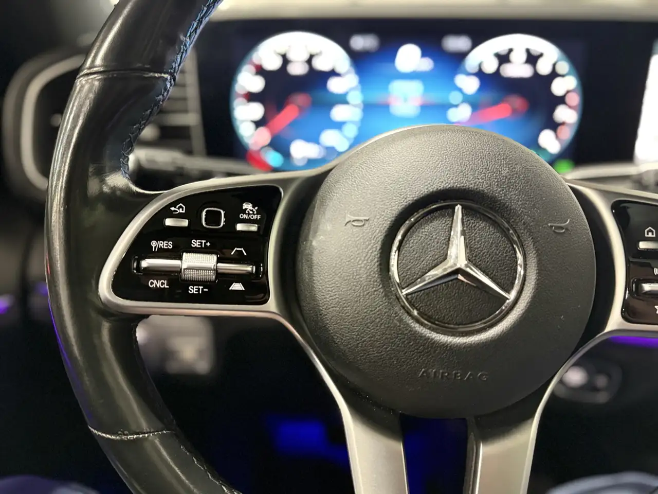 Mercedes-Benz GLE photo Mercedes-Benz GLE