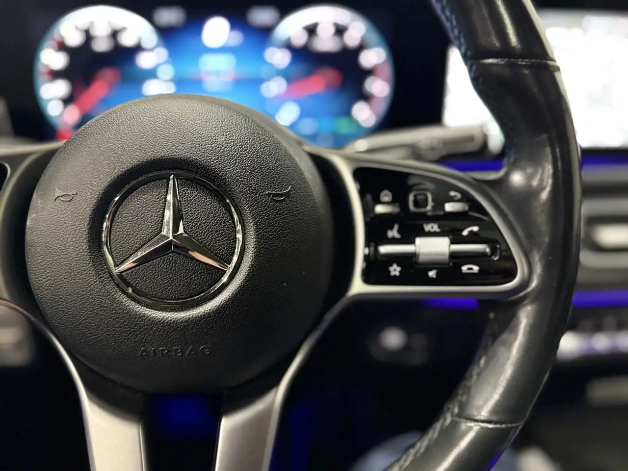 Mercedes-Benz GLE photo Mercedes-Benz GLE