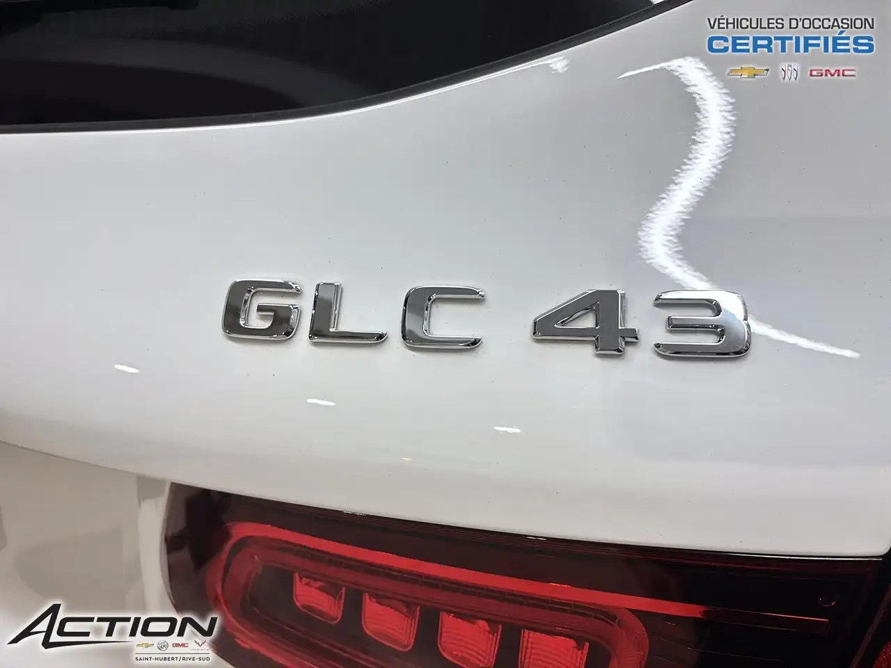 Mercedes-Benz GLC снимка Mercedes-Benz GLC
