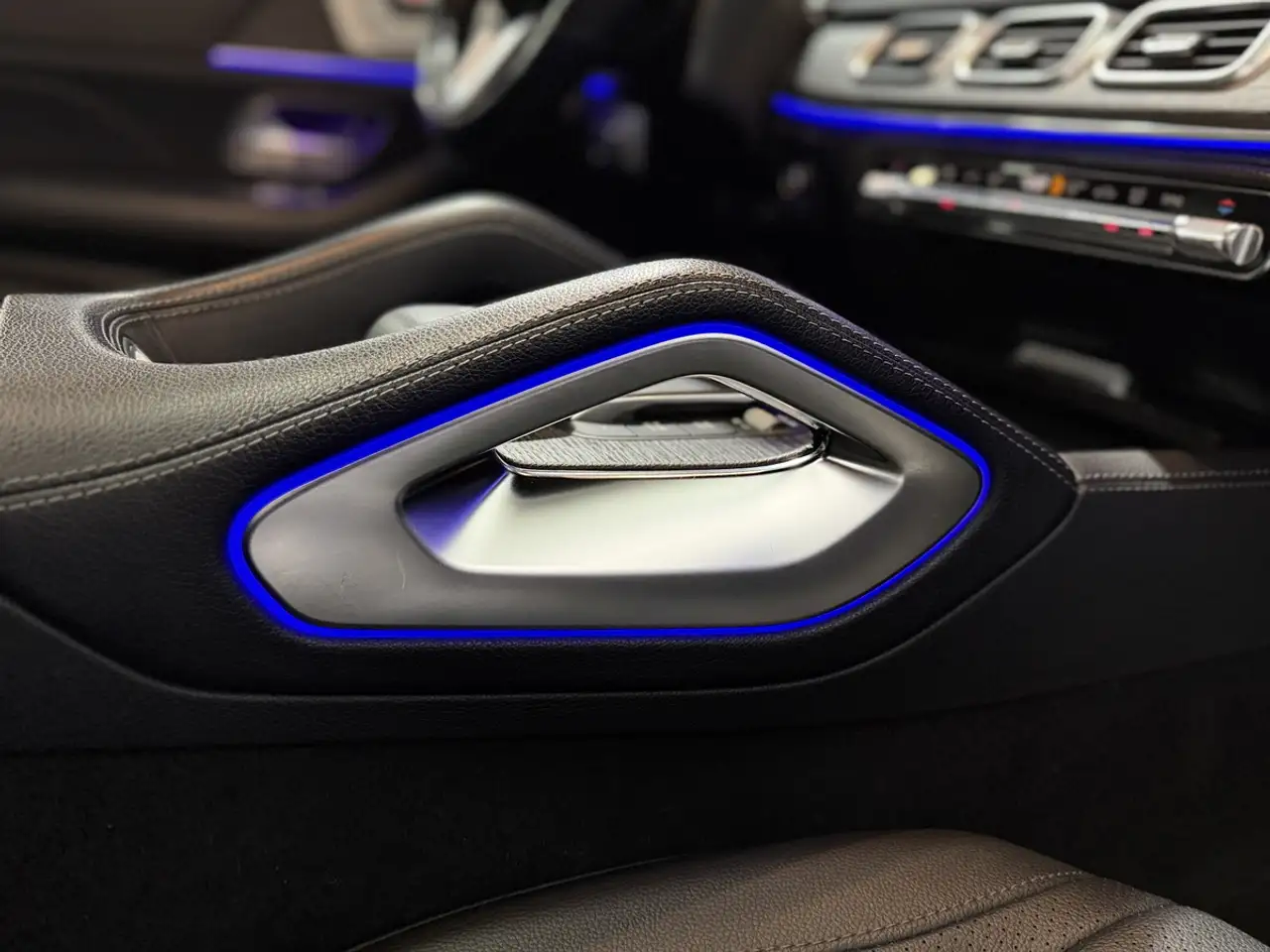 Mercedes-Benz GLE photo Mercedes-Benz GLE