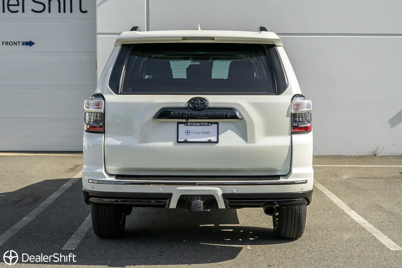 Toyota 4-Runner photo Toyota 4-Runner
