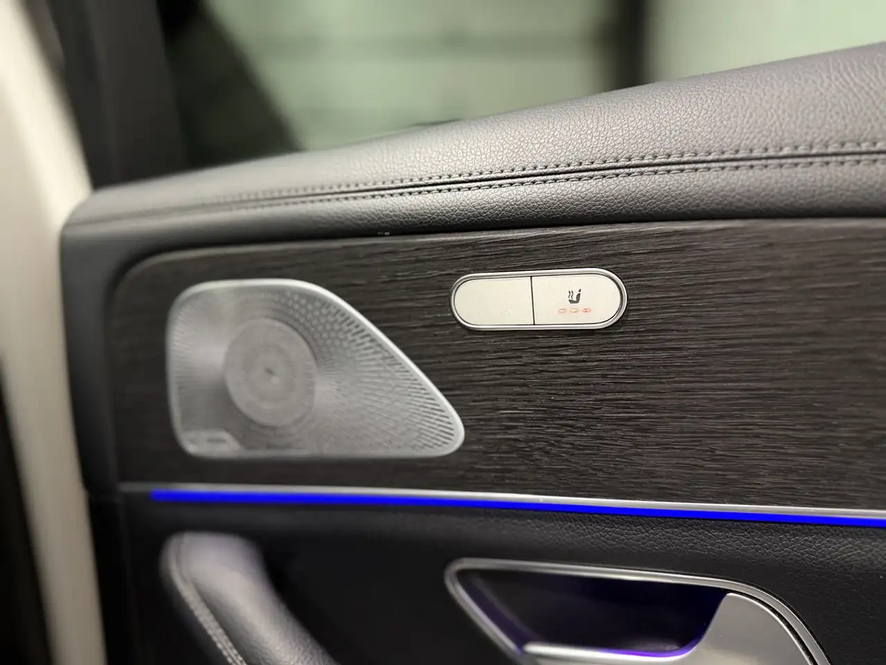 Mercedes-Benz GLE photo Mercedes-Benz GLE