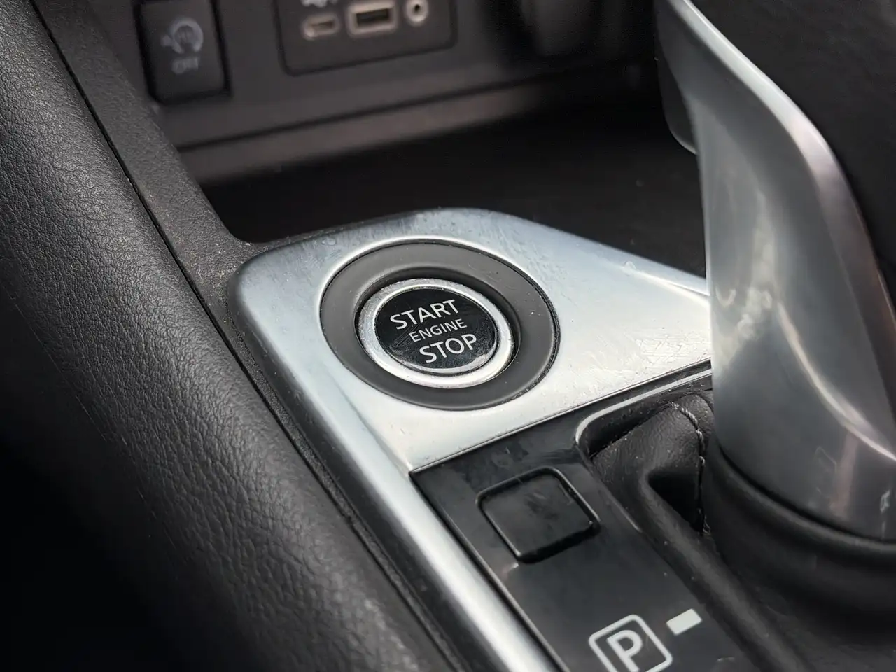 Nissan Sentra снимка Nissan Sentra