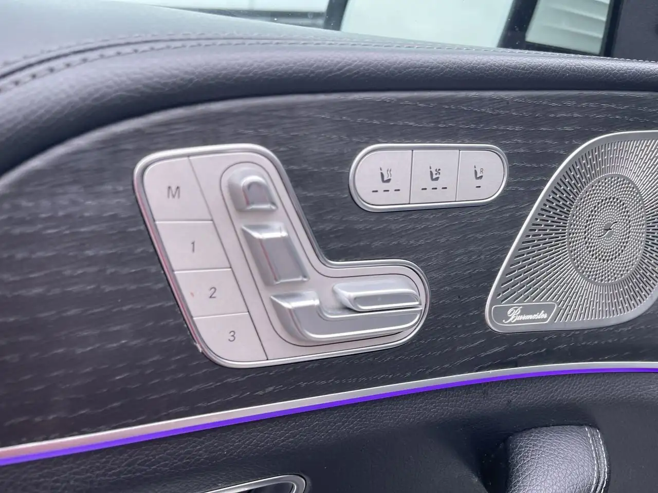 Mercedes-Benz GLE снимка Mercedes-Benz GLE