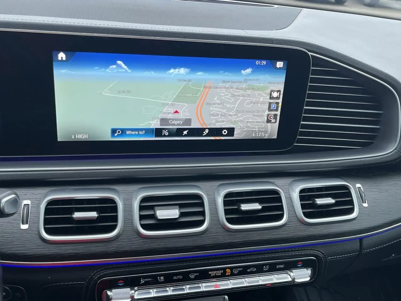 Mercedes-Benz GLE снимка Mercedes-Benz GLE