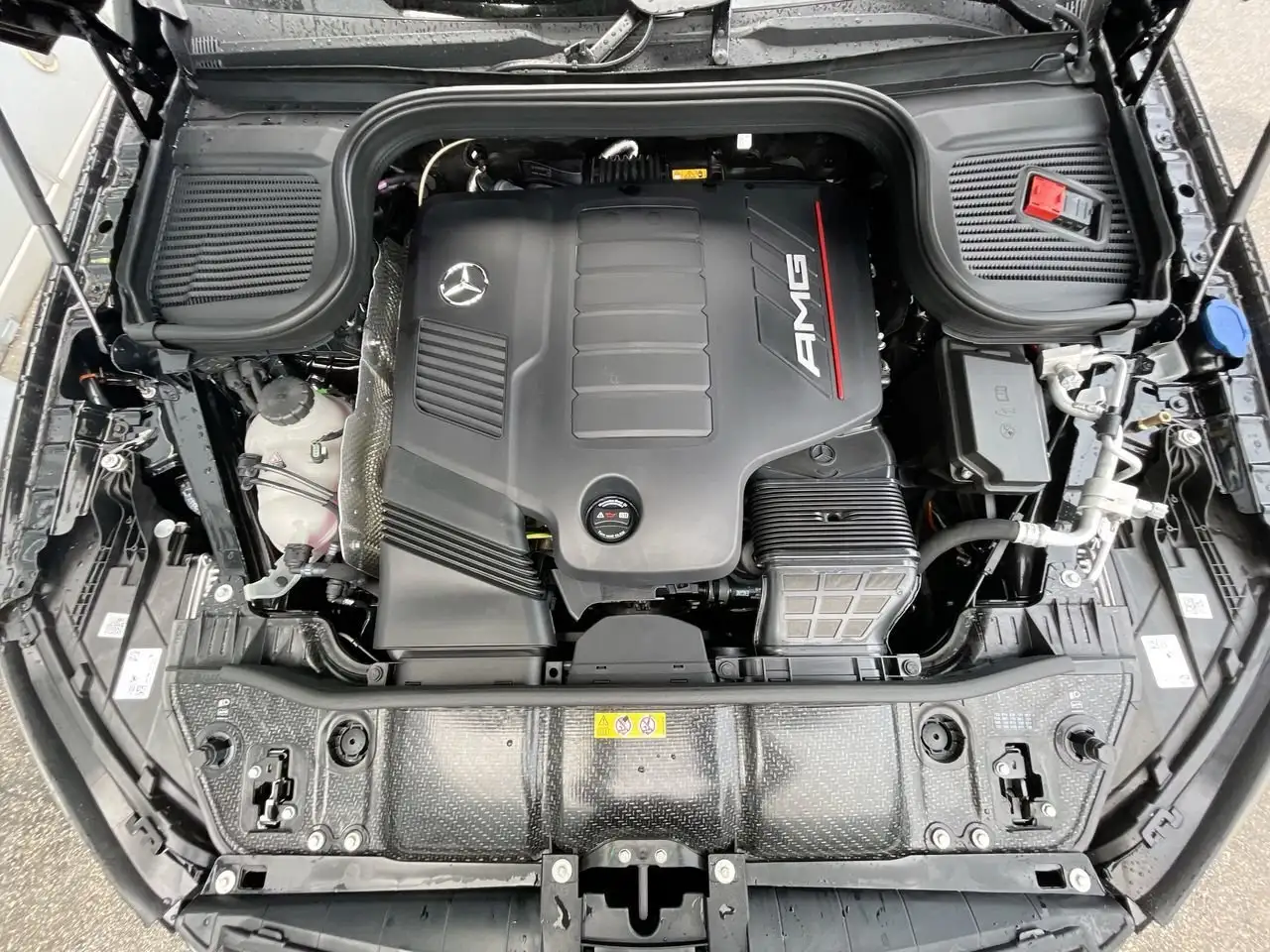 Mercedes-Benz GLE снимка Mercedes-Benz GLE